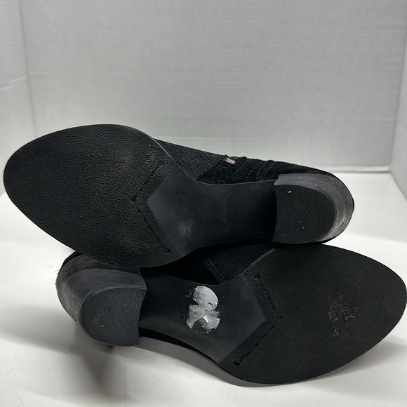 UGG Ava Boots Tall High Heeled Boot Water Resistant Suede Size Zip Black Size 7 - Picture 9 of 13